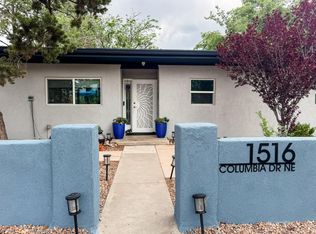 1516 Columbia Dr NE, Albuquerque, NM 87106