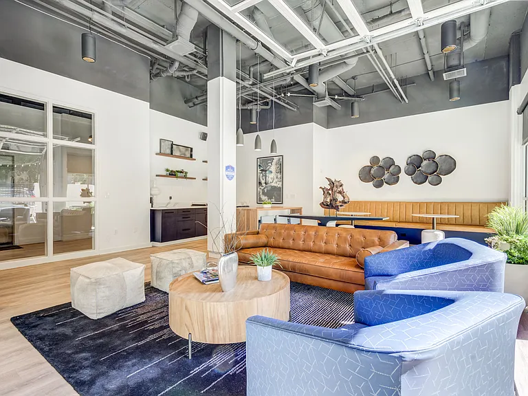 NUVO — Photo 21