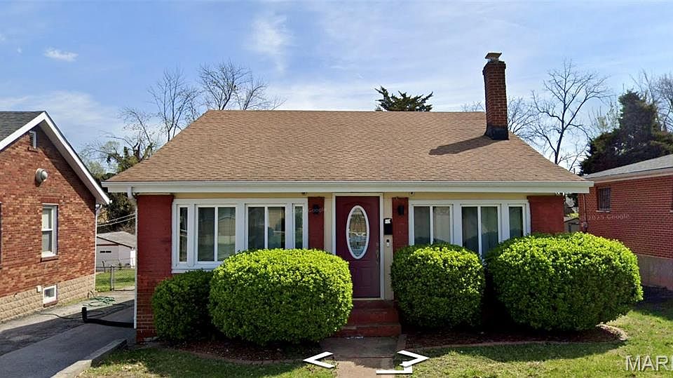 1st image of 1600 Bradford Ave