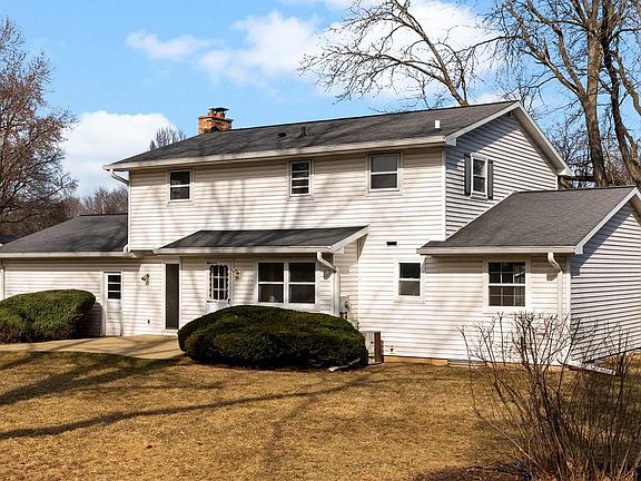 5th image of 7005 Farmington Way