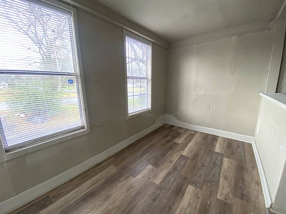 5th image of 900 W 20th St #900W20