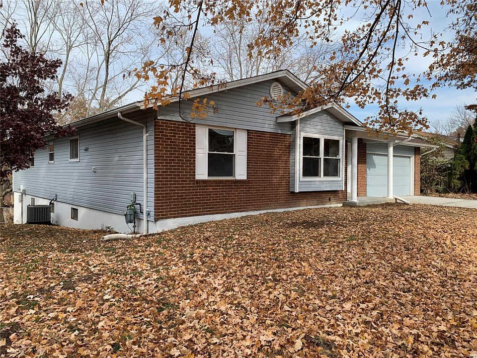 1st image of 12967 Nancy Lee Dr