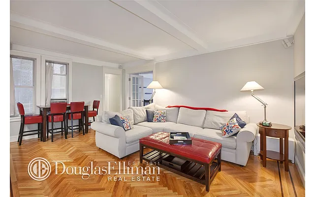 Rented by Douglas Elliman | media 17