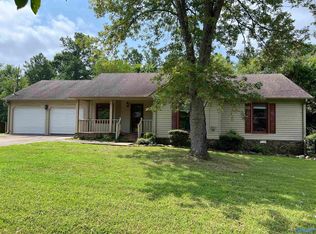 108 Val Sapra Cir, Harvest, AL 35749