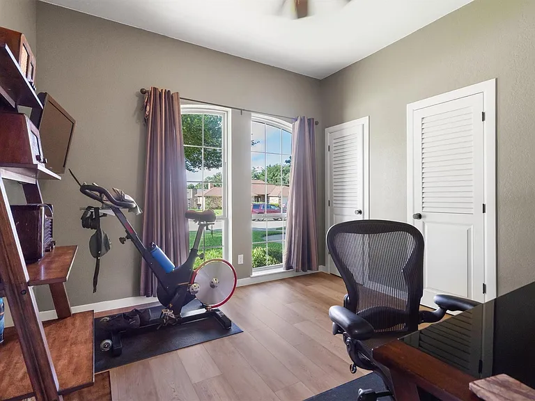 2926 Cripple Creek Trl — Photo 12