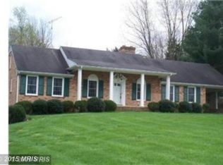 303 Cutler Ave, Louisa, VA