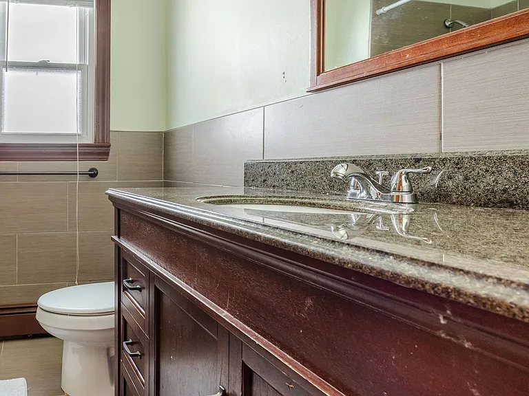 5 Oswald St #C — Photo 12