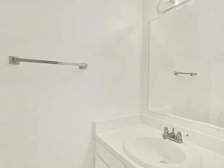 3655 S Kittredge St #E — Photo 16