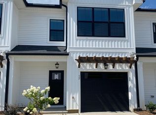 35 Curren Dr, Clayton, NC 27520