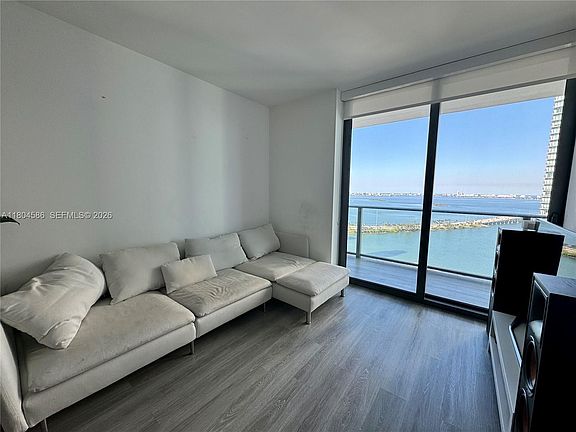 5th image of 501 NE 31st St Unit 2903