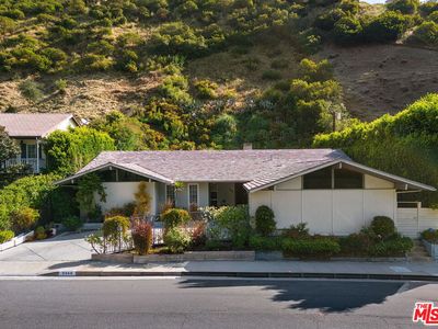 2068 N Beverly Dr, Beverly Hills, CA, 90210