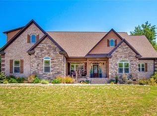 224 Centenary Ridge Dr, Clemmons, NC 27012