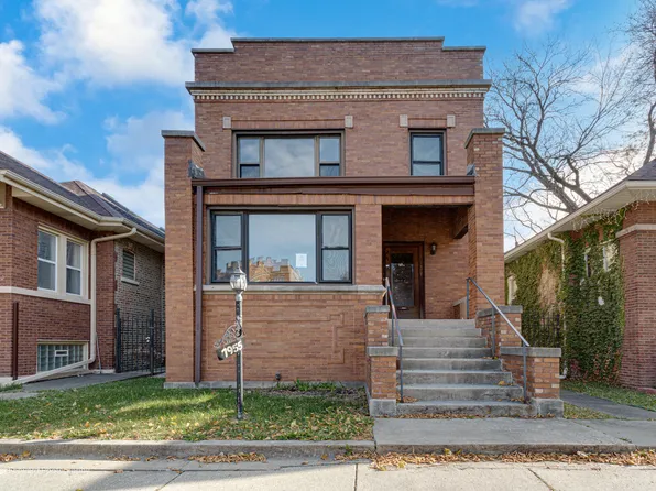 7955 S Elizabeth St, Chicago, IL 60620
