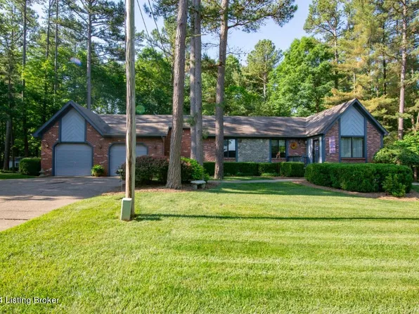 157 Bent Pine Ln, Brandenburg, KY 40108