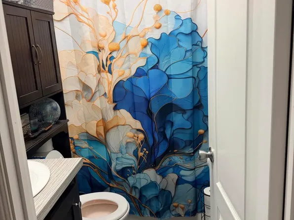 3702 Diplomat Ln, Louisville, TN 37777