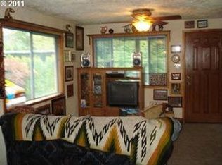 115 Loren Ln, Riddle, OR 97469