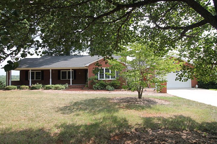 1st image of 4614 Blair Dr