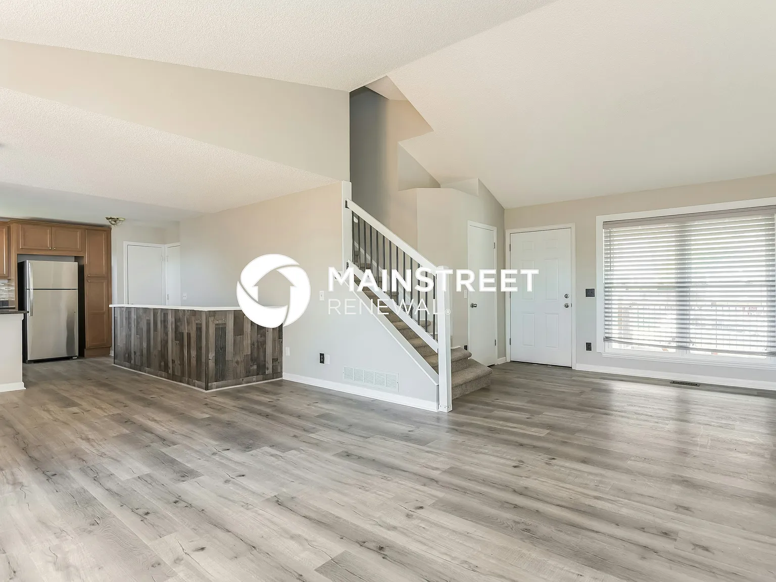 9845 Fairwood St — Photo 4