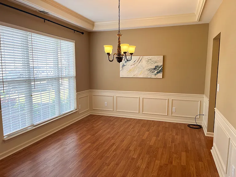 108 Saint James Place Dr — Photo 3