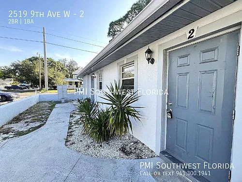 2519 9th Ave W #2 Photo 1