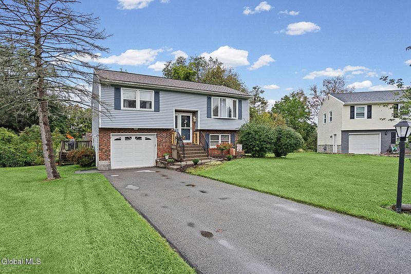 2nd image of 13 Andree Court