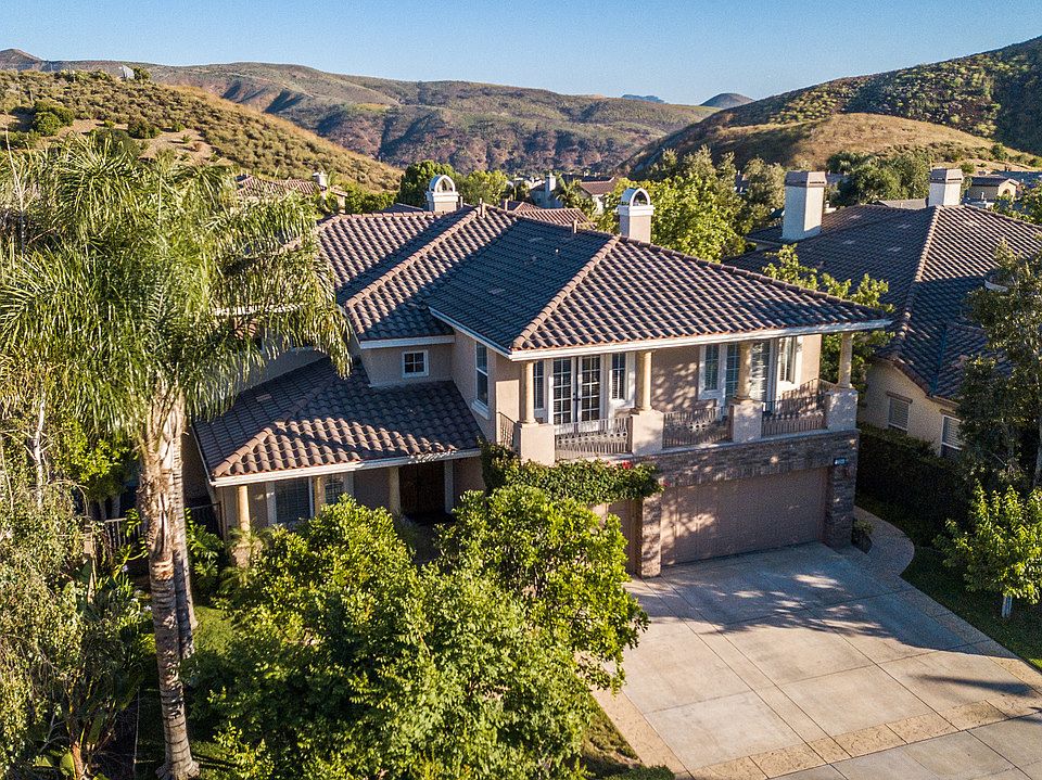 1st image of 3324 Willow Canyon St