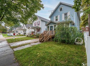 216 E Lorain St, Monroe, MI 48162