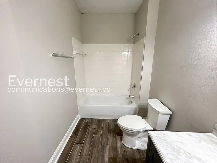 3917 Cannonsgate Ln — Photo 12