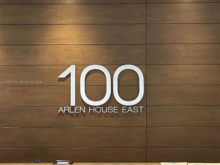 100 Bayview Dr #528 — Photo 13