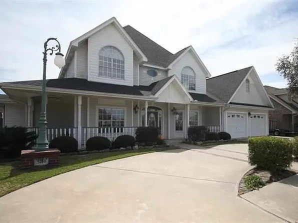 5210 Francis Ct, Groves, TX 77619