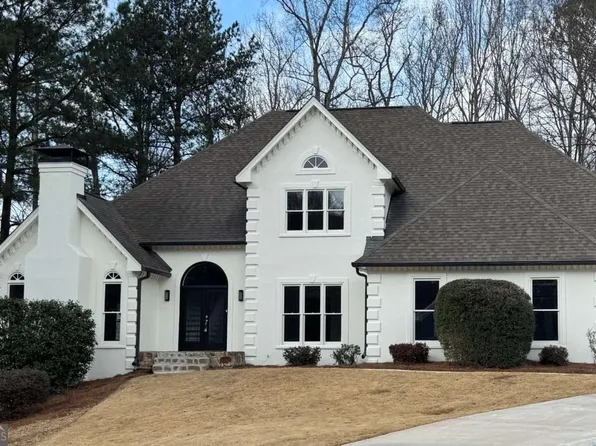 9240 Prestwick Club Dr, Johns Creek, GA 30097