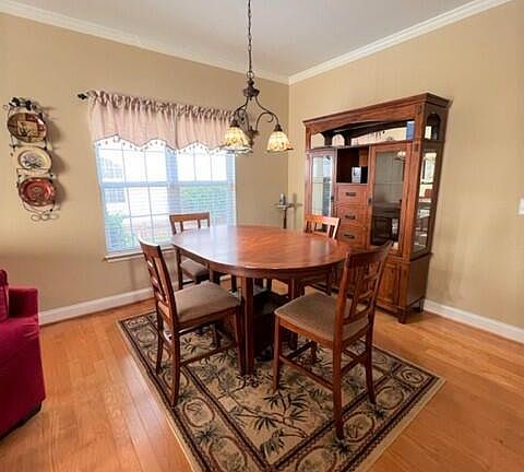 4th image of 1580 Honey Bee Ln