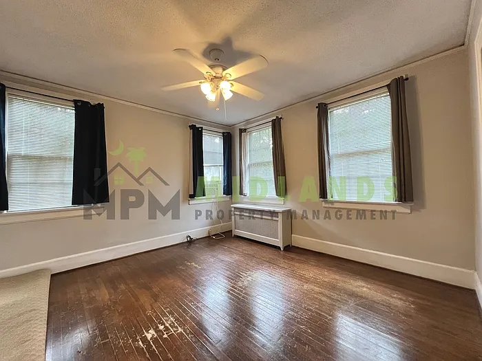 2501 Blossom St — Photo 30