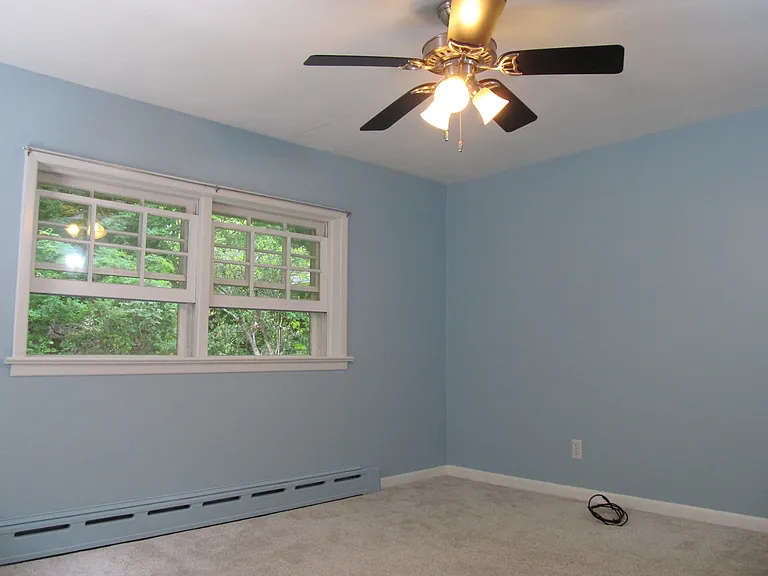 449 Long Hill Rd — Photo 9