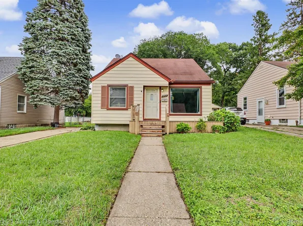 18504 Five Points St, Detroit, MI 48240