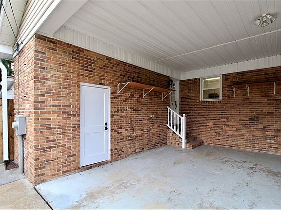 2nd image of 1206 Kimberly Dr