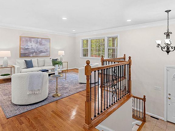 4th image of 2520 Fowlers Ln