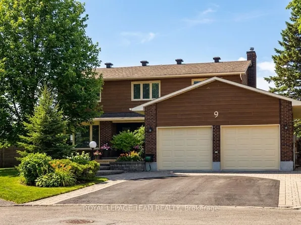9 Casgrain Ct, Ottawa, ON K2K 2A7