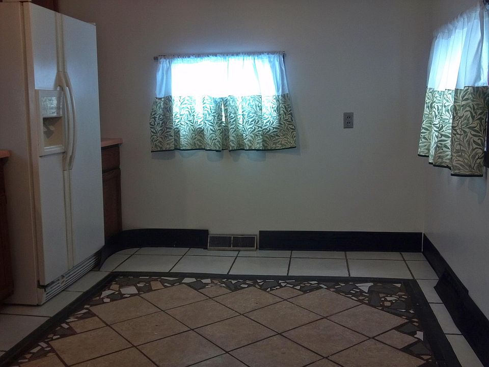 1st image of 608 N Horace Ave