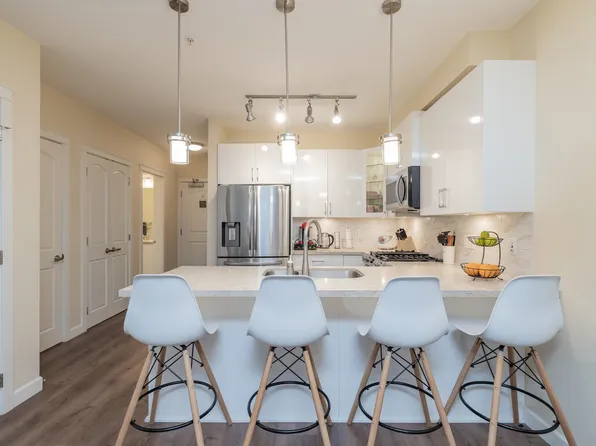 8538 203a St #111, Langley, BC V2Y 3P9