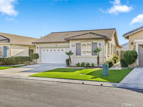 8731 Mann Ln, Hemet, CA 92545