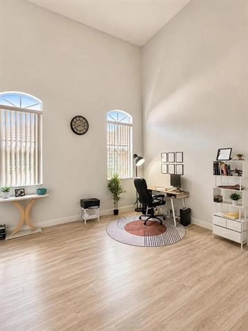 332 NW 107th Ave # 332, Pembroke Pines, FL 33026 — Photo 4