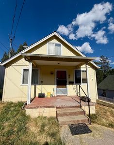 272 Walnut St, Weed, CA, 96094