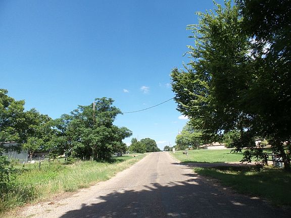 5th image of 118 Valley Vista Dr