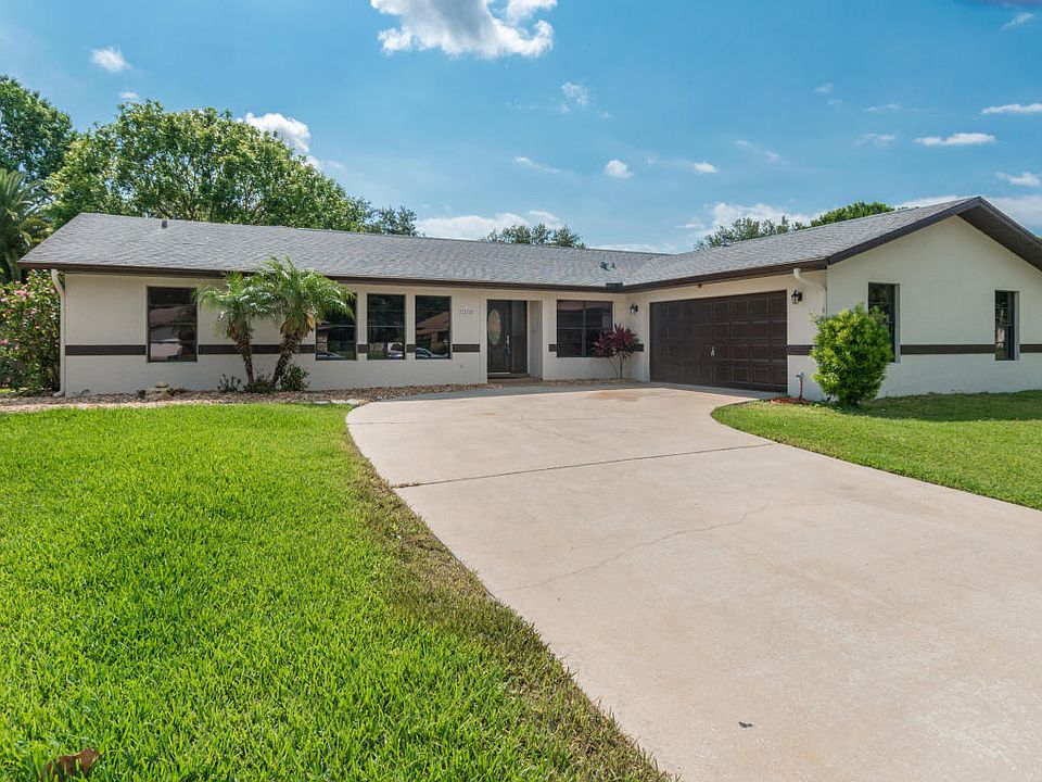 1st image of 2278 Woodlawn Cir