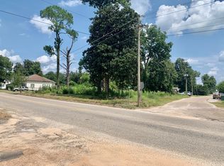 300 E Main St, Hartford, AL 36344