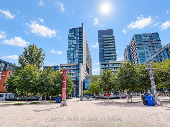 36 Lisgar St Unit 603E, Toronto, ON M6J 0C7