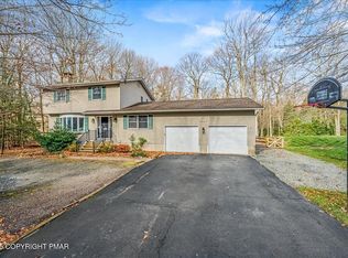 5268 Apache Trl, Tobyhanna, PA 18466