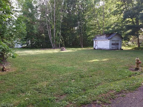 Olive Ave, Lake Milton, OH 44429