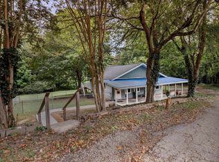 2028 Geer Hwy, Travelers Rest, SC 29690